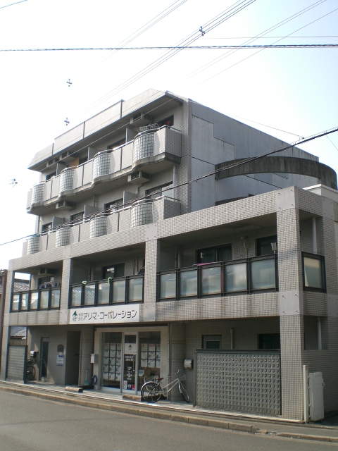 大学まで歩6分！