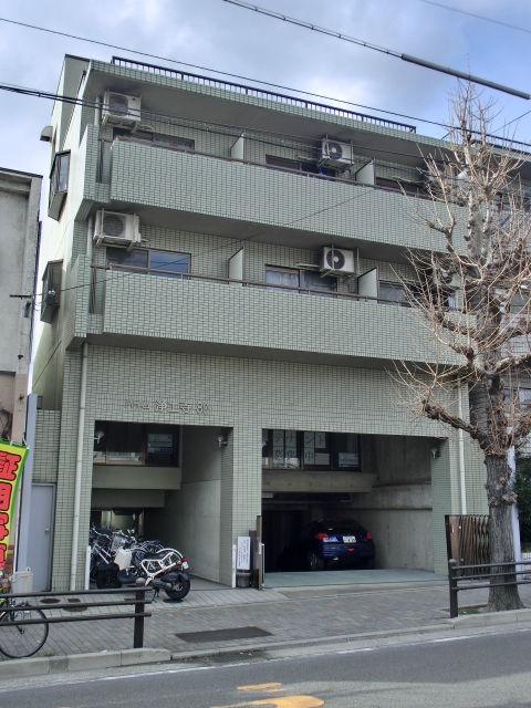 大学まで自転車で８分♪