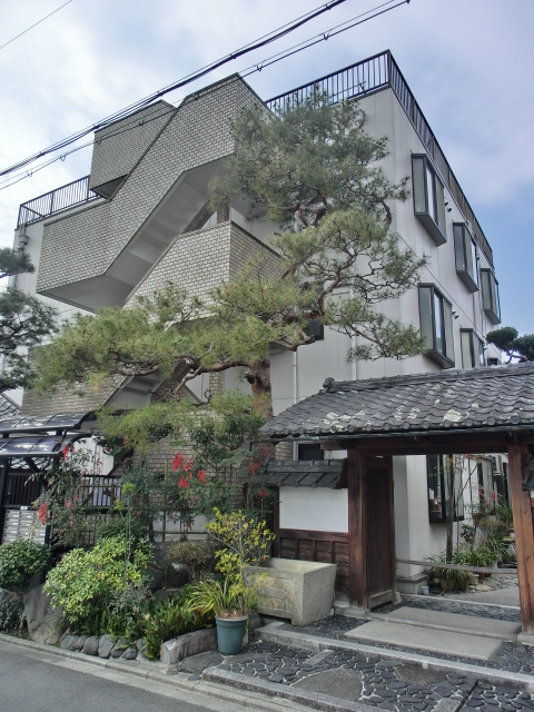 JR花園徒歩2分