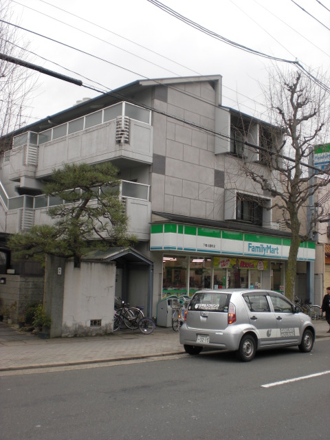 学校から徒歩５分