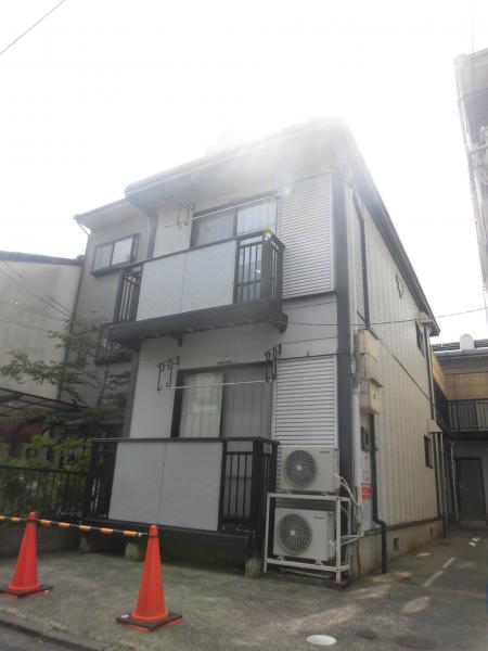 どんぐりハウス