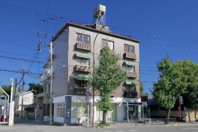 登翔館