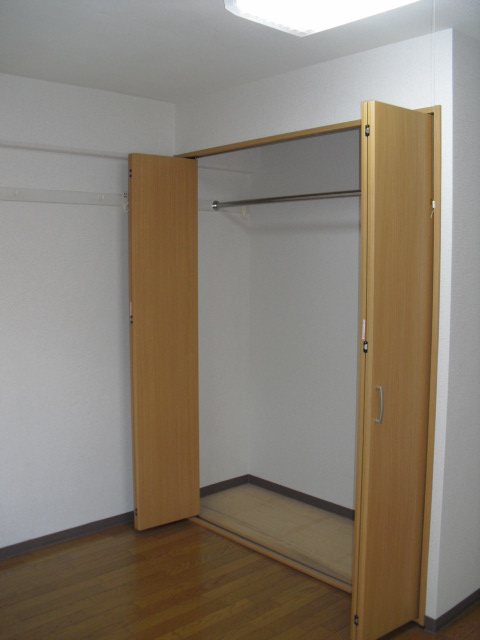 パークハイツ小松原 B棟