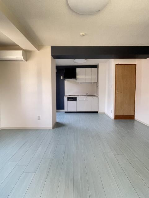 ダスハウゼヨシダ