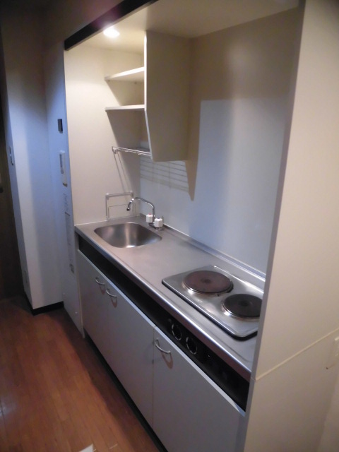 コモド二軒茶屋