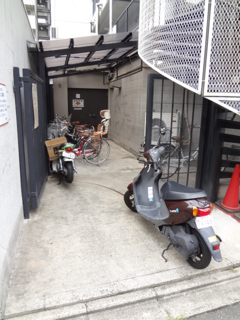 レトロマンション3