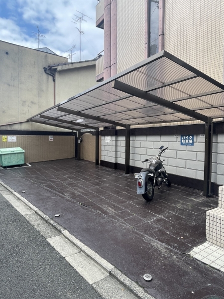 パラドール円町