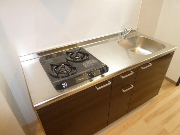 Ray court宮東