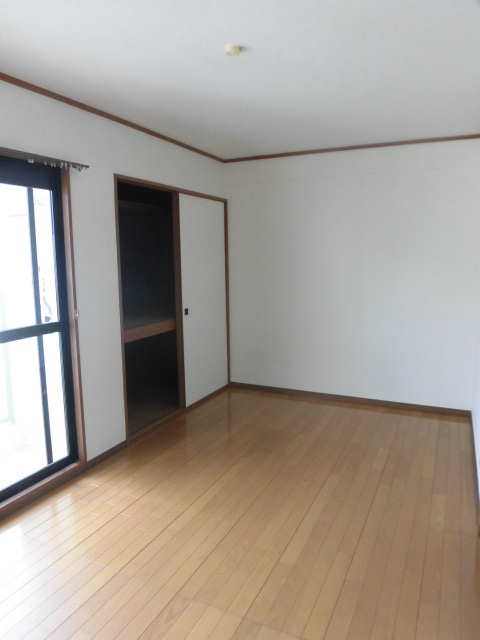 西賀茂ロイヤルリバーマンション