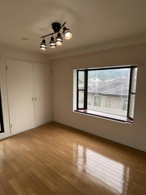 西賀茂ロイヤルリバーマンション