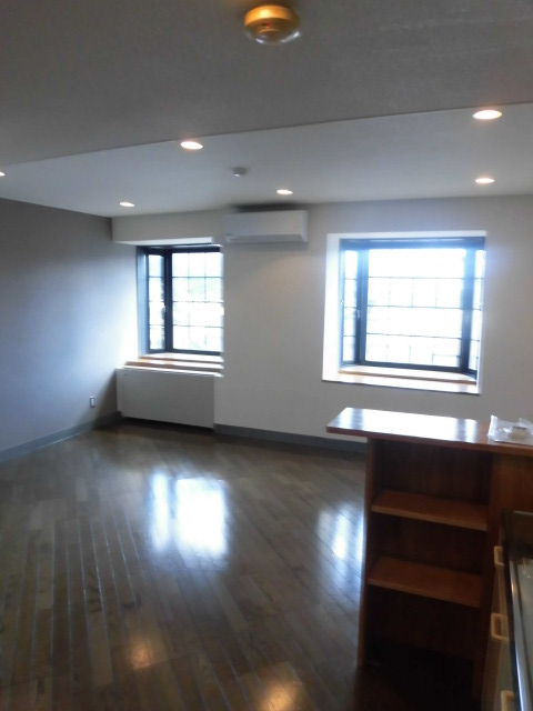 フローレス北山