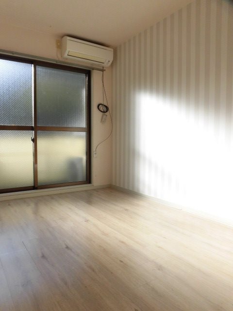 ハイツ静市