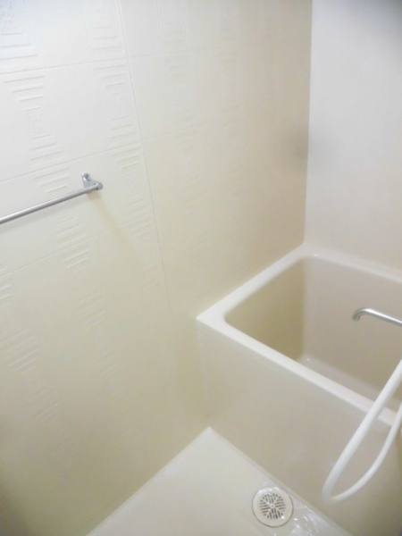 ハイツかつみ