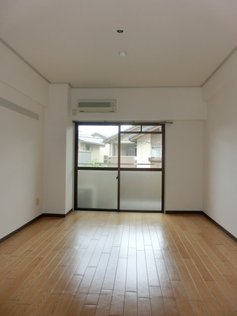 メゾンジョアII