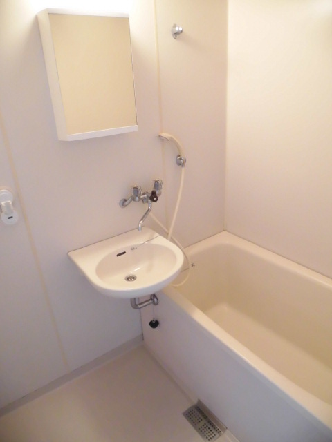 エスタシオン２１