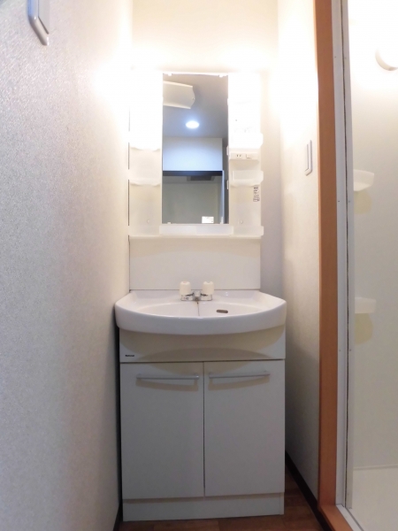 Avenir朱雀