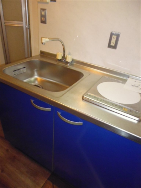 アパルトマン御所西