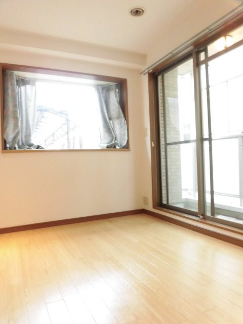 プログレスかもがわ