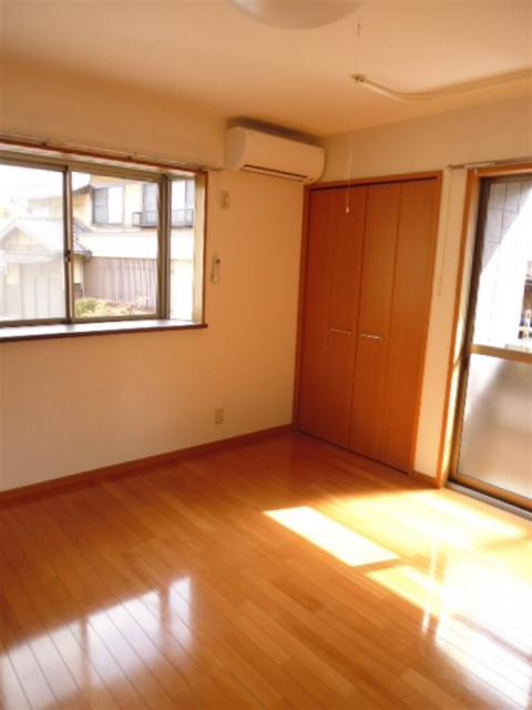 ツインヒル西館