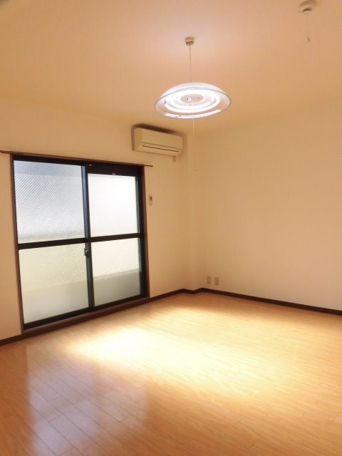 メゾン中町