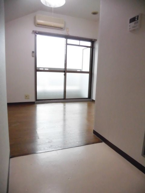 セラヴィ岩倉
