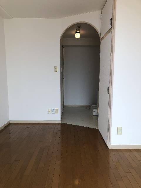 サンシャインビル晋州館