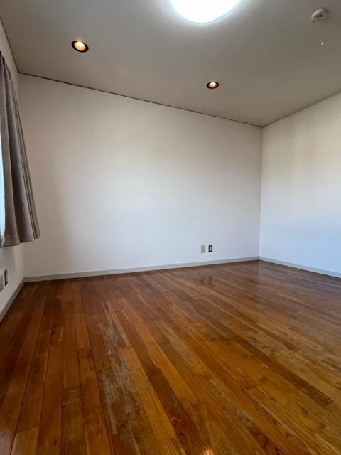 エイコンズハウス