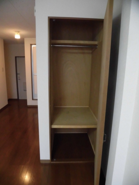 ロイヤルハイツフジイ