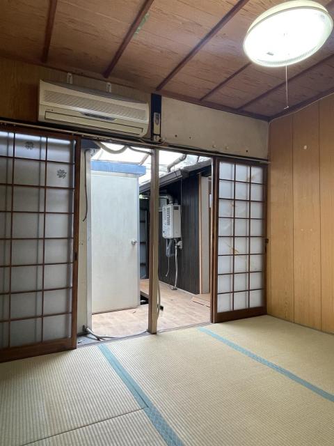 紫野上門前町貸家