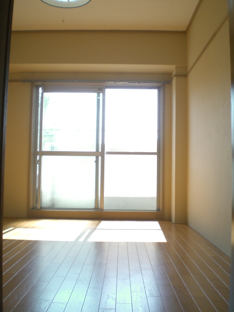 ロイヤルハイツ中野