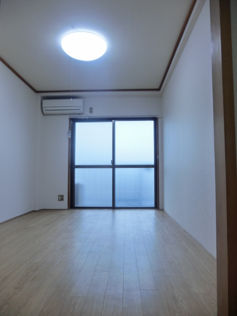 コーポラス前田