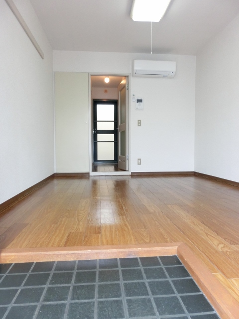 DETOM-1北山レディース