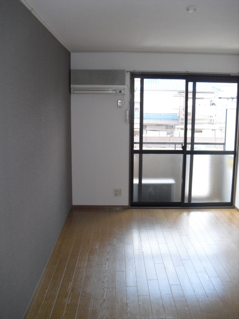 パルティール　S・N棟
