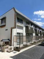 全室南向き、陽当たり◎。キッチンとお部屋がしっかり仕切れる人気物件！
