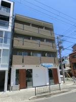 大学まで徒歩10分！お部屋は2階以上、オートロック付セパレート物件です！